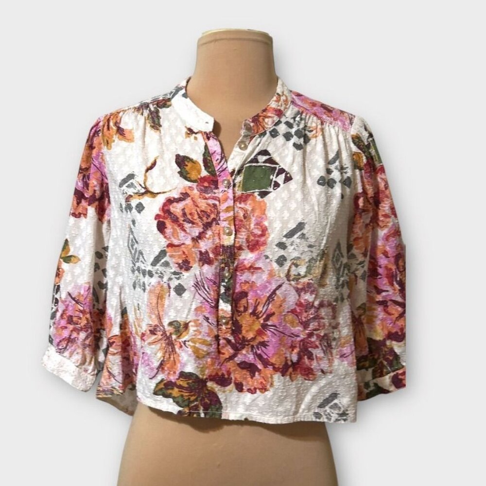 Pilcro Floral Button-Front Puff Sleeve Blouse in White and Pink - Picture 3 of 10